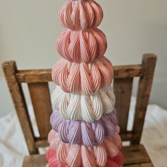 Valentine's Day Pastels 16" Meringue Tree - Picture 6 of 6